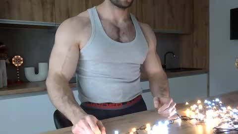 Snapshot of scottbarloow chatting on December 16, 12:10 pm scottbarloow online show from December 16, 12:10 pm