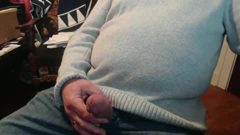 scottbearfun online show from February 11, 4:02 pm