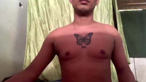Snapshot of scotti_38 chatting on June 1, 7:48 pm scotti_38 online show from June 1, 7:48 pm