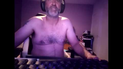 scottish79111 online show from May 22, 9:42 pm