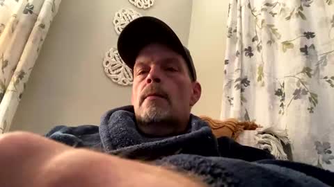 scottj603603 online show from November 8, 10:59 am