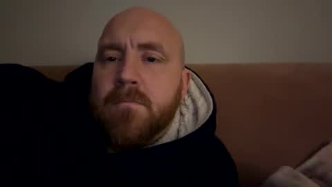 Snapshot of scottric chatting on January 18, 1:08 am SexyDaddy online show from January 18, 1:08 am