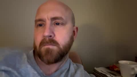 Snapshot of scottric chatting on February 10, 4:47 pm SexyDaddy online show from February 10, 4:47 pm