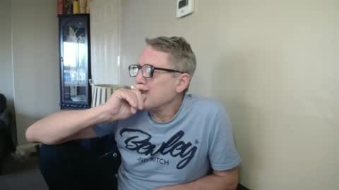 James online show from November 9, 2:59 pm