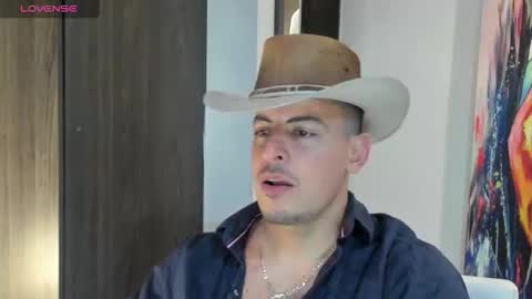 Ricardo online show from November 1, 1:51 am