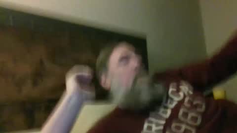 Snapshot of scottybobbit chatting on December 22, 12:18 am Scott online show from December 22, 12:18 am