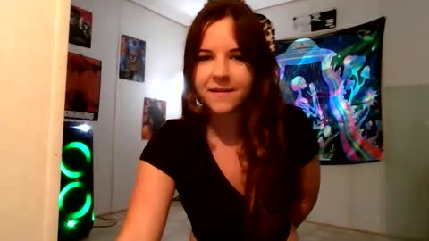 Snapshot of screamqueenp chatting on May 22, 6:02 pm PennyWise online show from May 22, 6:02 pm
