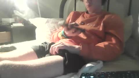 Snapshot of sdseventy chatting on January 21, 4:32 am ObvHype online show from January 21, 4:32 am