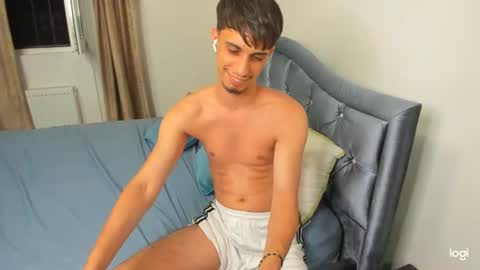 se6model online show from June 23, 9:35 pm