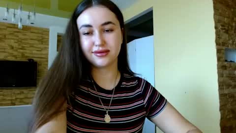 Elizabeth  online show from April 30, 6:53 am
