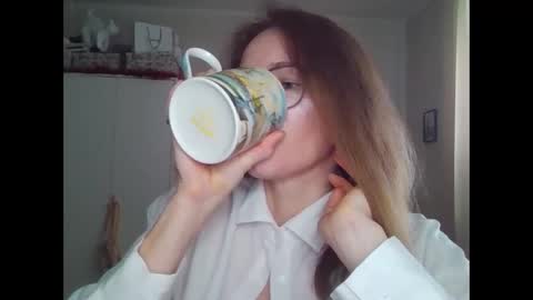 SEA Dream online show from March 9, 4:27 am