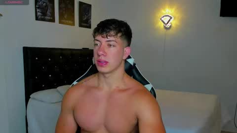 Sean online show from November 4, 10:14 am