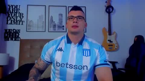 Sean Carrera online show from November 13, 3:38 am