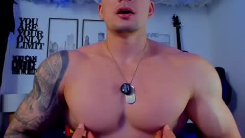 Snapshot of sean_carrera69 chatting on June 11, 4:16 pm Sean Carrera online show from June 11, 4:16 pm