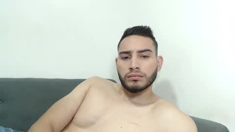 Snapshot of seank_noszka chatting on January 4, 5:58 pm seank_noszka online show from January 4, 5:58 pm