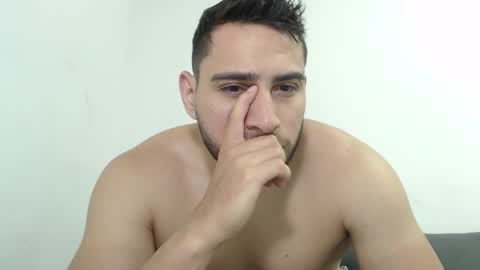 Snapshot of seank_noszka chatting on November 8, 6:51 pm seank_noszka online show from November 8, 6:51 pm