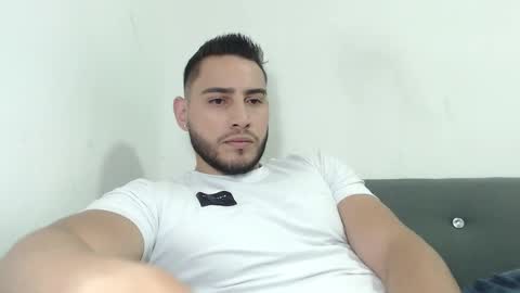 Snapshot of seank_noszka chatting on December 14, 8:02 pm seank_noszka online show from December 14, 8:02 pm