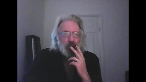 Snapshot of seantheflyer chatting on March 8, 9:02 am seantheflyer online show from March 8, 9:02 am