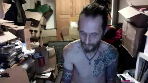 Snapshot of seasidesteve71 chatting on November 24, 11:48 pm seasidesteve71 online show from November 24, 11:48 pm