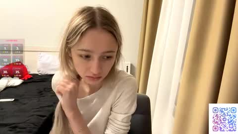 Kate online show from May 1, 7:07 pm