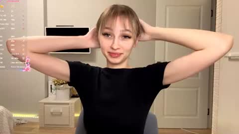 Kate online show from July 12, 7:05 pm