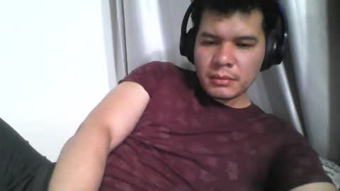 Snapshot of seb5759 chatting on May 8, 7:46 am seb5759 online show from May 8, 7:46 am
