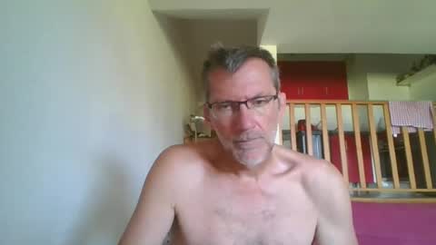 seb846894 online show from June 26, 7:02 am