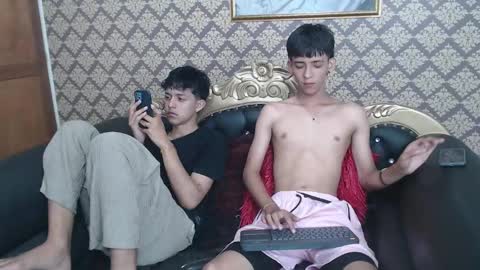 Snapshot of sebas_cat chatting on September 25, 1:31 am Sebastian Alvarez online show from September 25, 1:31 am