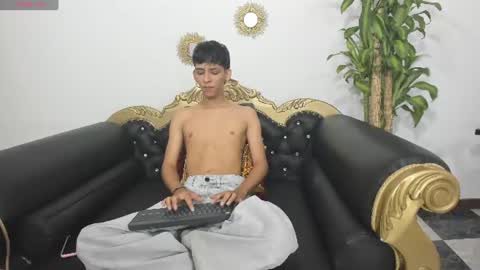 Sebastian Alvarez online show from June 21, 7:27 pm