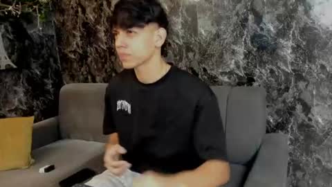Snapshot of sebas_pretty7 chatting on July 5, 12:34 pm sebas_pretty7 online show from July 5, 12:34 pm