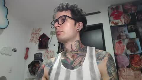 Snapshot of sebasbigdick_ chatting on June 24, 5:39 am spityio instagram online show from June 24, 5:39 am