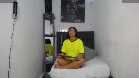 Snapshot of sebastian_n_alinson chatting on January 17, 3:22 pm sebastian n alinson online show from January 17, 3:22 pm