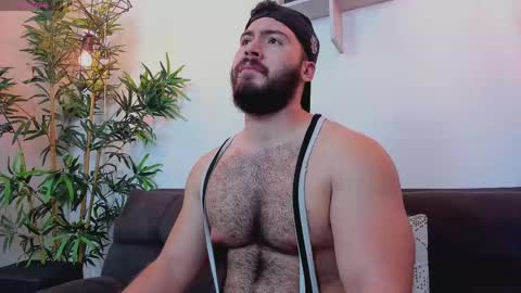 Instagram jeanpaulfit  online show from April 30, 8:37 pm