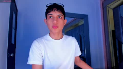 Sebastian online show from May 18, 8:36 pm