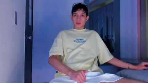 Sebastian online show from May 20, 9:21 pm