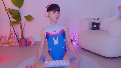 sebby online show from October 1, 7:09 pm