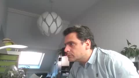 Snapshot of sebix9206 chatting on March 28, 5:01 pm sebix9206 online show from March 28, 5:01 pm