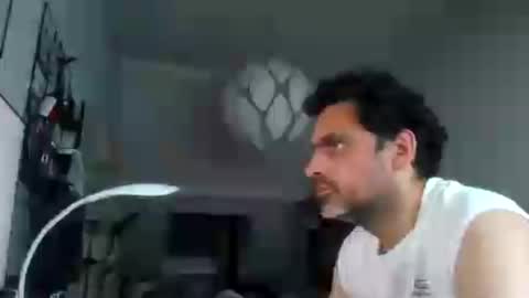 Snapshot of sebix9206 chatting on June 24, 8:35 am sebix9206 online show from June 24, 8:35 am