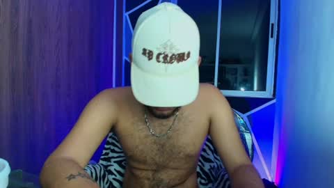 Snapshot of sebolaz chatting on June 23, 6:33 am ryan miller online show from June 23, 6:33 am