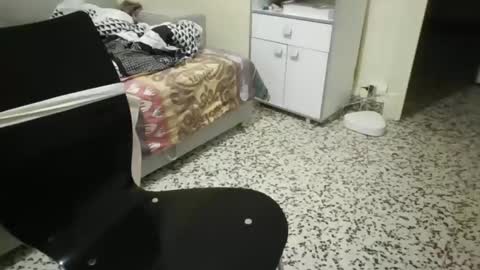 Snapshot of sebseb71 chatting on March 4, 6:39 pm sebseb71 online show from March 4, 6:39 pm