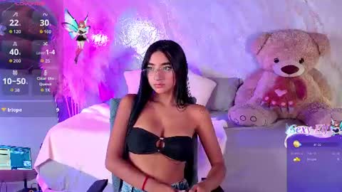 Snapshot of secret_ashley chatting on July 10, 3:25 pm ASHLEY online show from July 10, 3:25 pm