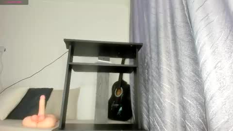 Snapshot of secret_daniell1 chatting on May 22, 11:05 am Daniela online show from May 22, 11:05 am