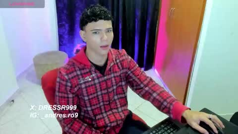 JUSTIN online show from December 1, 12:10 pm