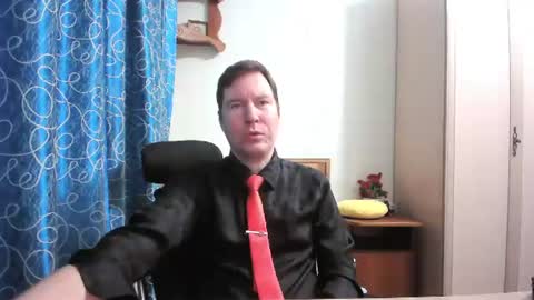 Snapshot of secret_lover_xxx chatting on June 18, 9:14 am Secret lover XXX online show from June 18, 9:14 am