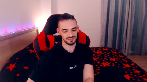 Snapshot of secret_sir chatting on January 15, 1:45 am Dean Carter online show from January 15, 1:45 am