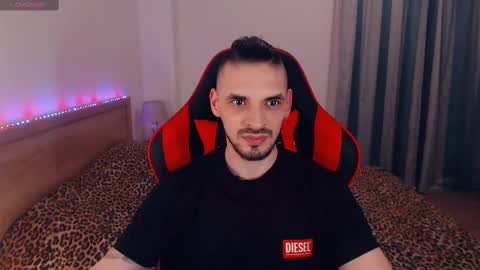 Snapshot of secret_sir chatting on March 3, 11:03 pm Dean Carter online show from March 3, 11:03 pm