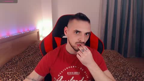 Snapshot of secret_sir chatting on March 5, 12:16 am Dean Carter online show from March 5, 12:16 am