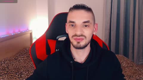 Snapshot of secret_sir chatting on March 9, 2:39 am Dean Carter online show from March 9, 2:39 am