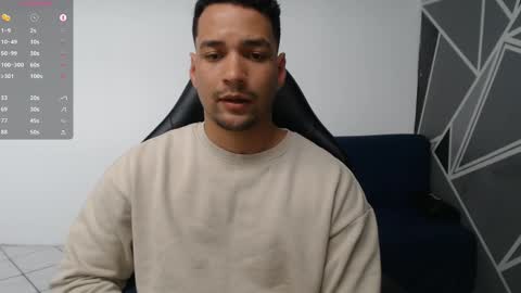 Snapshot of secretboy5000 chatting on December 6, 5:55 pm Jex online show from December 6, 5:55 pm