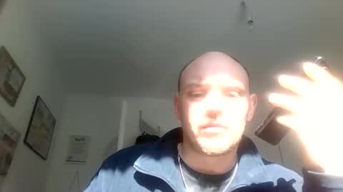 Simon online show from April 15, 8:32 am